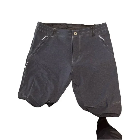 Kuhl Klash Pants Men’s 36x32 Zippered Pockets Great Travel Pants Security Hiking